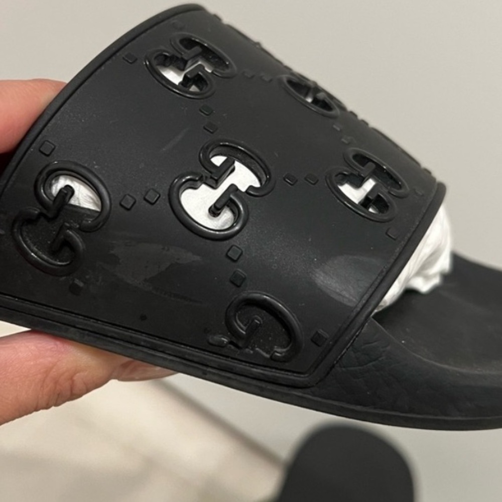 Gucci Black GG Pool Slides brand new - Picture 4 of 7